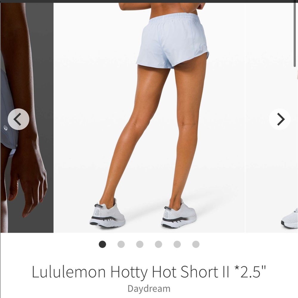 SOLD! Lululemon NWT Hotty Hot Shorts 2.5” *Lined